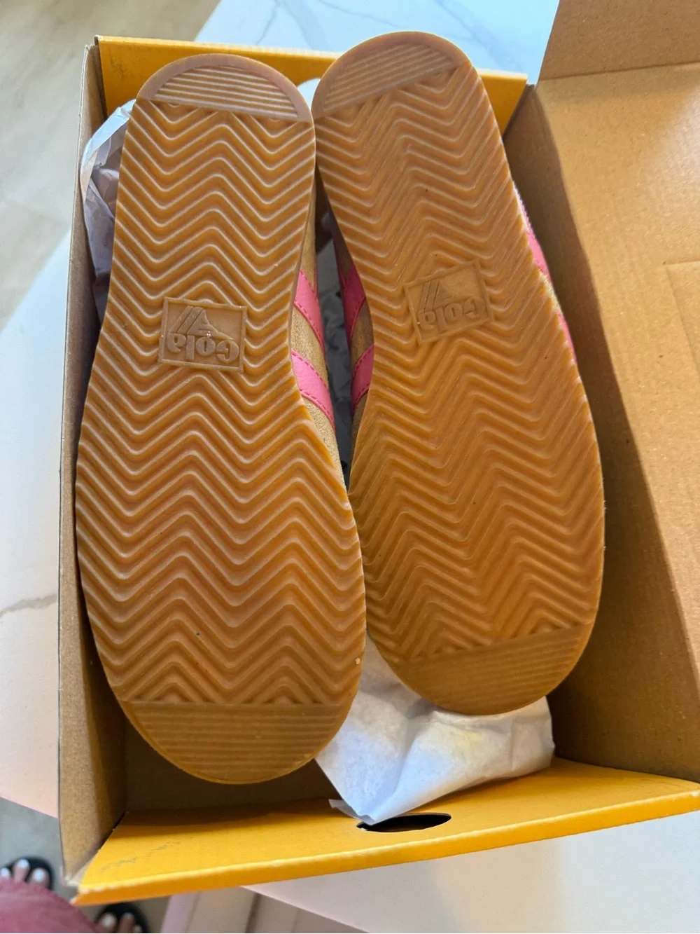 Gola Women's Tan Sneakers with Pink Stripes